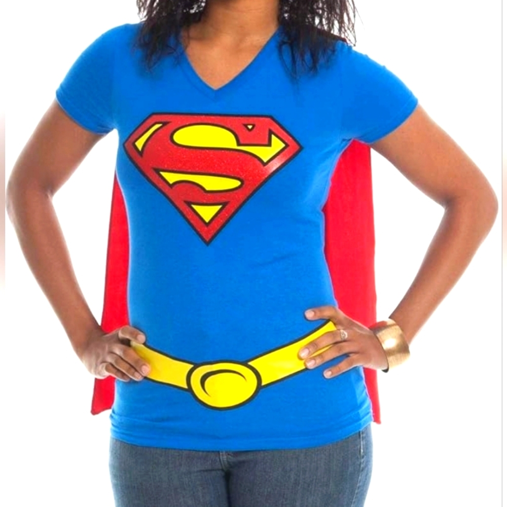 Halloween DC Comics Juniors Supergirl T-shirt with Cape - Juniors size 3 XL